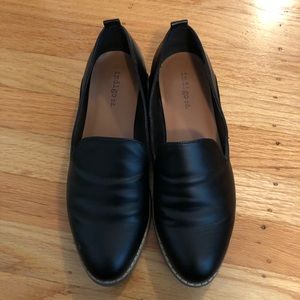 indigo rd hestley loafer taupe